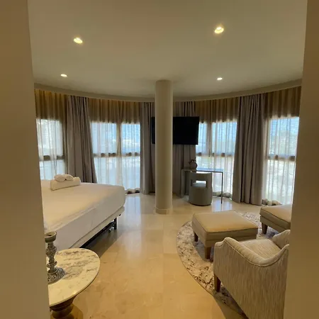 Maison Marineta 3*