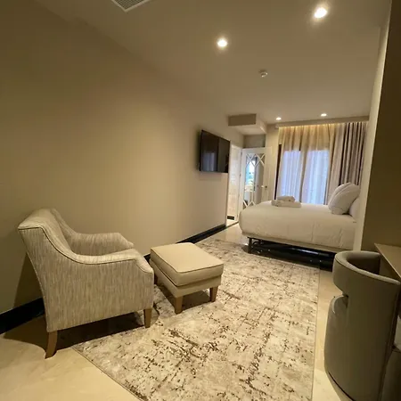 Ξενοδοχείο Maison Marineta 3*