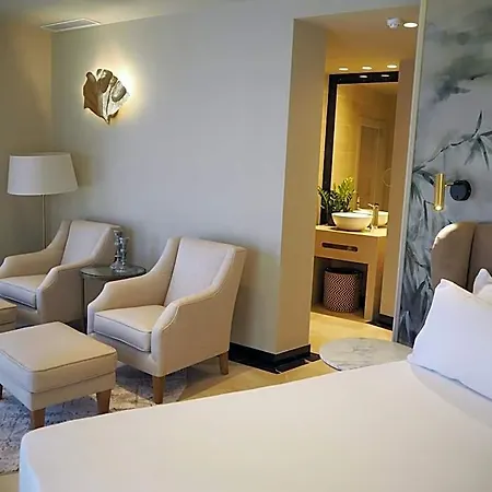 فندق Maison Marineta 3*