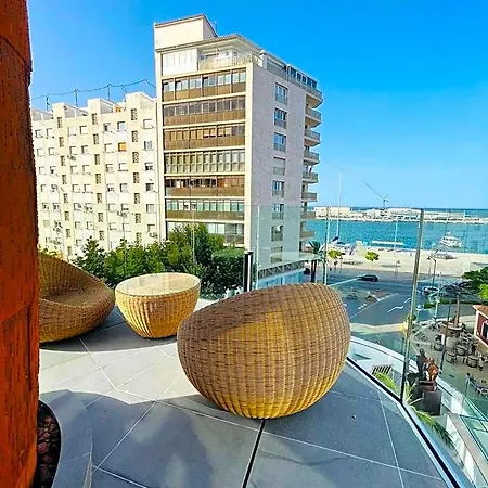 Maison Marineta فندق دينايا