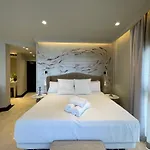 Отель Maison Marineta 3*